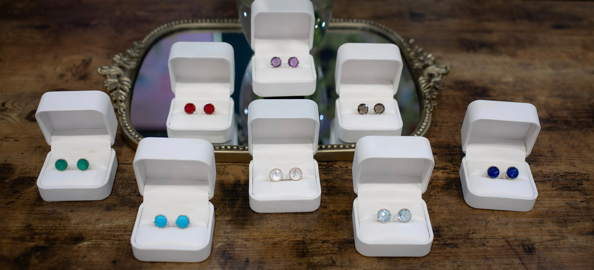 Signature - Emerald and Diamond Studs