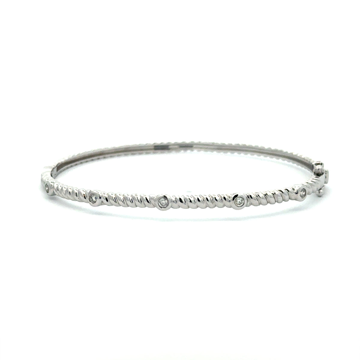 Alba Bangle in White Gold