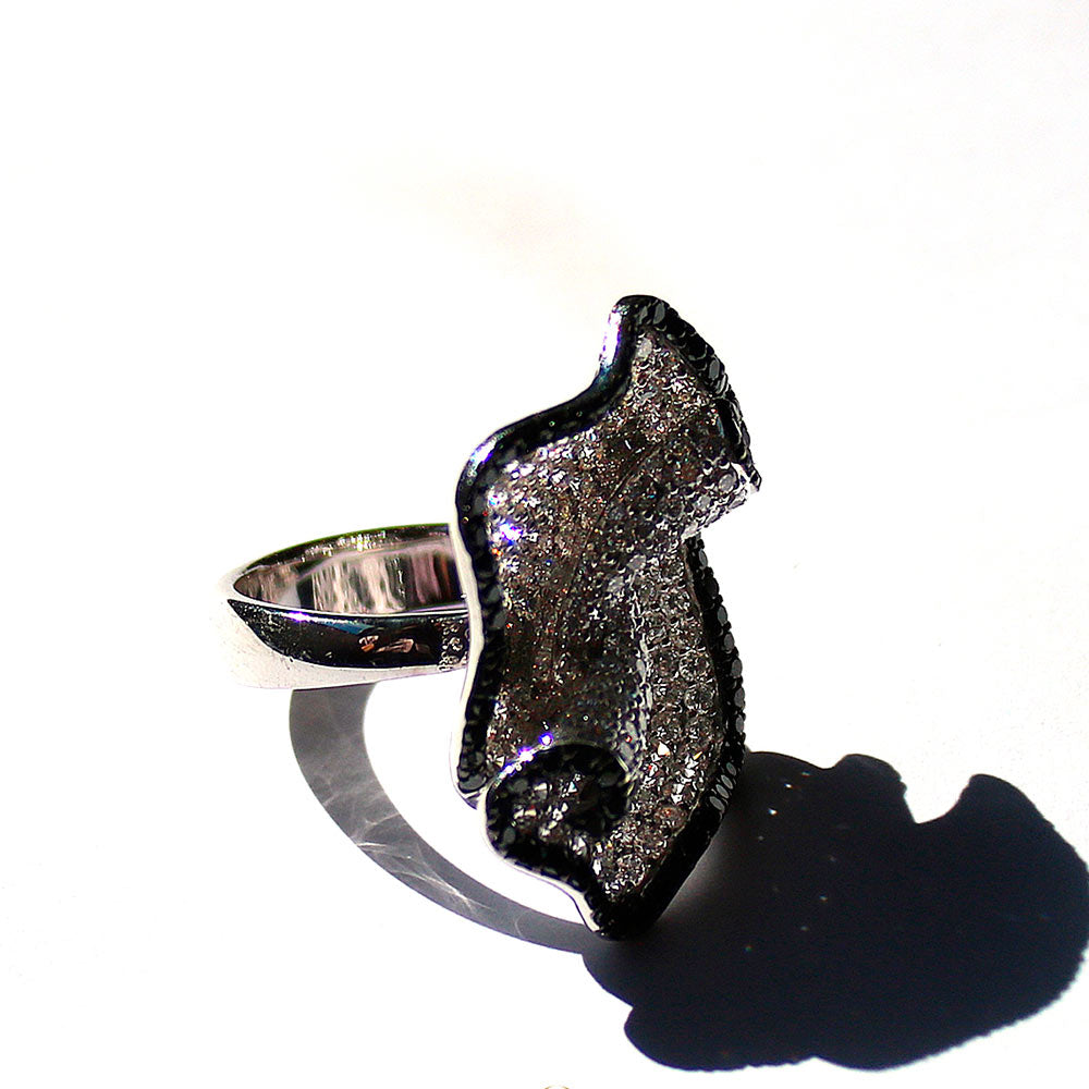 Onda Black Diamond Ring