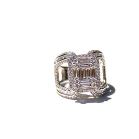 Round and Baguette Diamond Ring